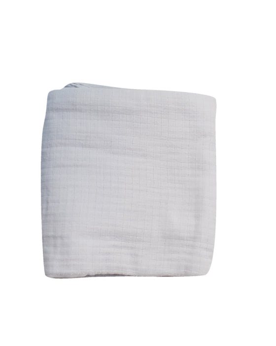 A Blue Swaddles from Aden & Anais in size O/S for boy. (Front View)