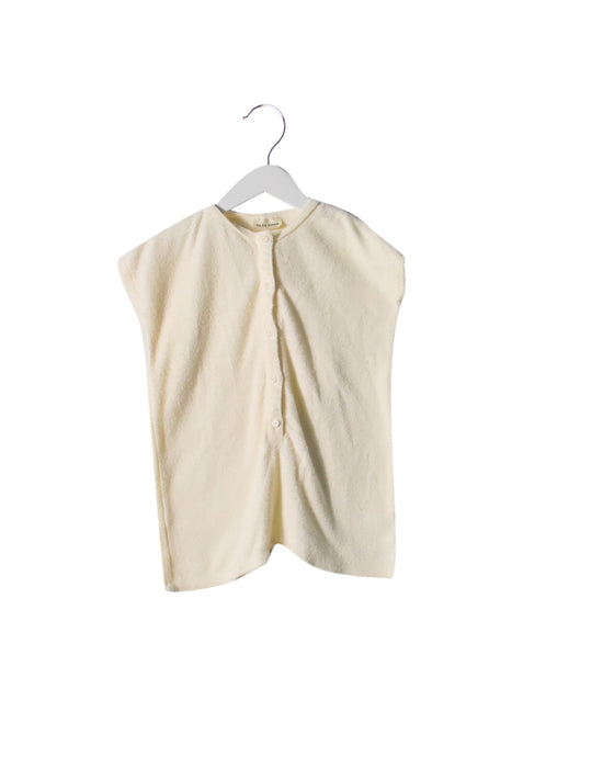 A Ivory Sleeveless Rompers from Zulu & Zephyr in size 2T for girl. (Back View)