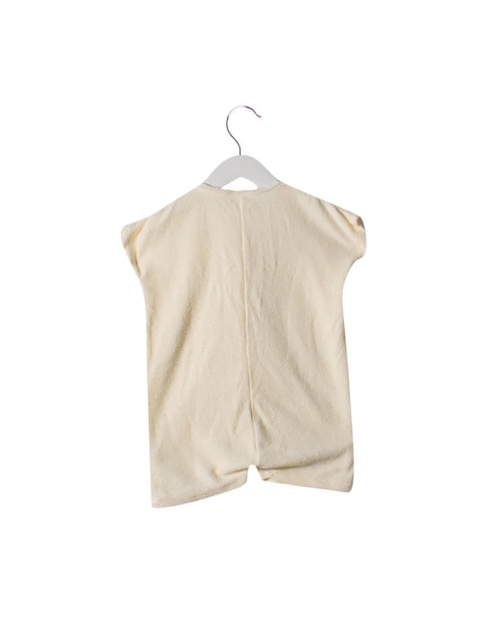 A Ivory Sleeveless Rompers from Zulu & Zephyr in size 2T for girl. (Front View)