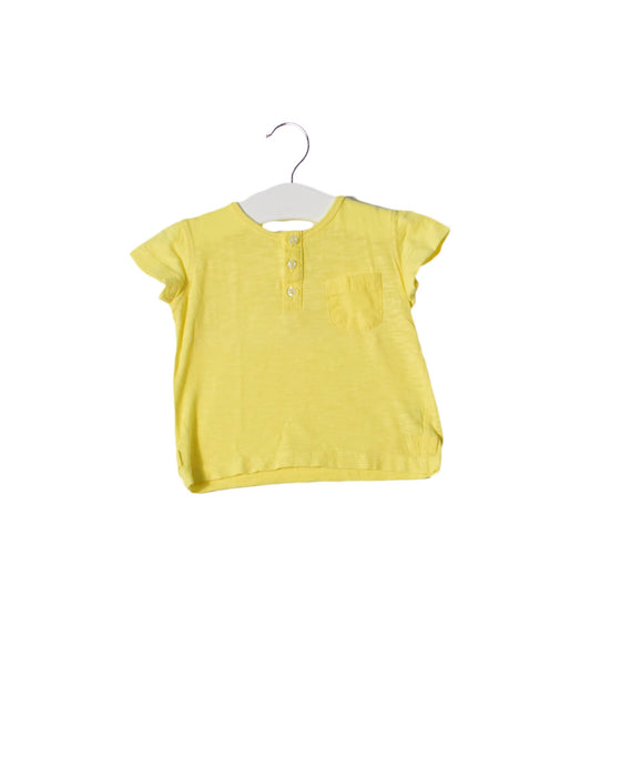A Yellow Short Sleeve Tops from Kidsagogo in size 0-3M for neutral. (Back View)