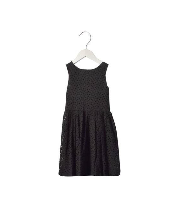 A Black Sleeveless Dresses from Yasmeen et Alex in size 3T for girl. (Back View)