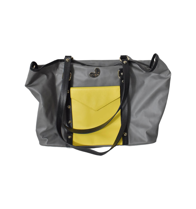 A Grey Bags from Tribe in size O/S for maternity. (Front View)