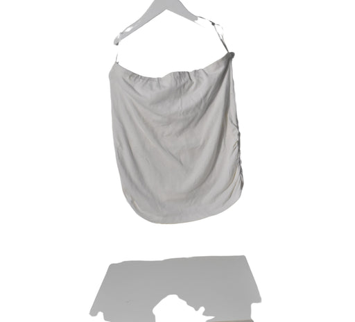 A White Sleeveless Tops from Mothers en Vogue in size M for maternity. (Front View)