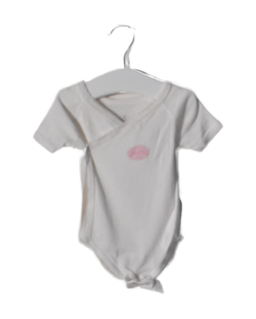 A White Short Sleeve Bodysuits from Petit Bateau in size 3-6M for neutral. (Front View)