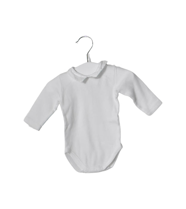 A White Long Sleeve Bodysuits from Bonpoint in size 0-3M for neutral. (Front View)