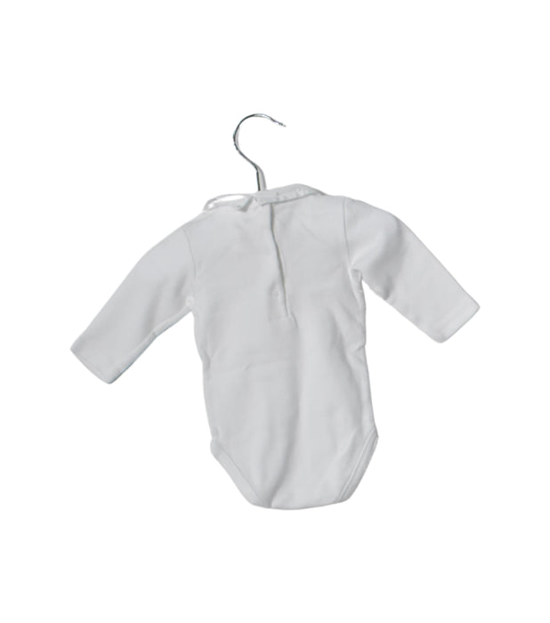 A White Long Sleeve Bodysuits from Bonpoint in size 0-3M for neutral. (Front View)