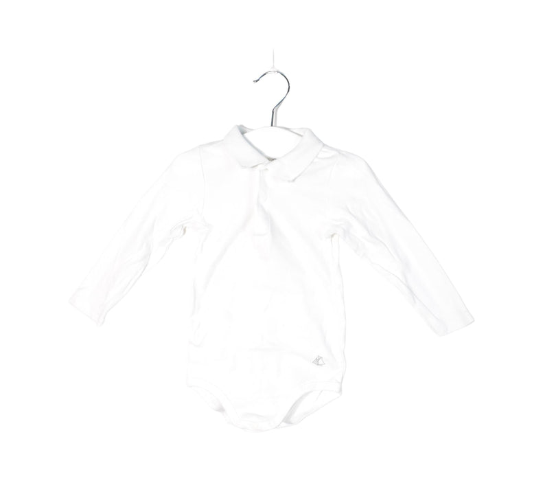 A White Long Sleeve Bodysuits from Petit Bateau in size 6-12M for neutral. (Front View)