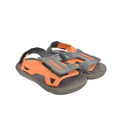 A Orange Sandals from Havaianas in size 5T for boy. (Front View)