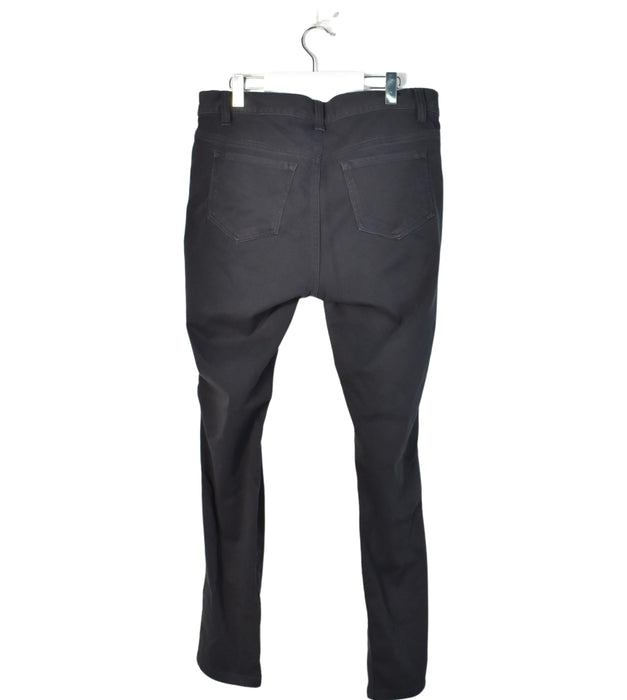 A Black Jeans from Mayarya in size M for maternity. (Back View)