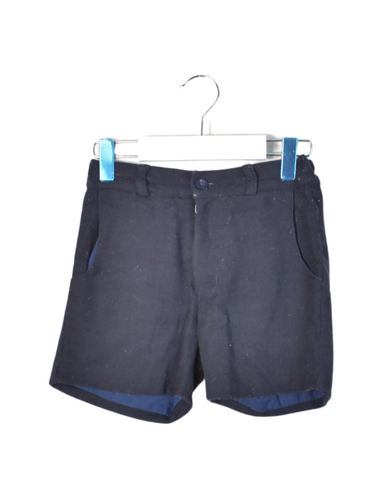 A Black Shorts from Pepa & Co. in size 5T for girl. (Front View)