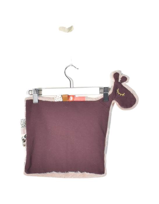 A Pink Blankets from Done by Deer in size O/S for girl. (Back View)