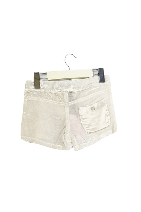 A White Shorts from Velveteen in size 3T for girl. (Back View)
