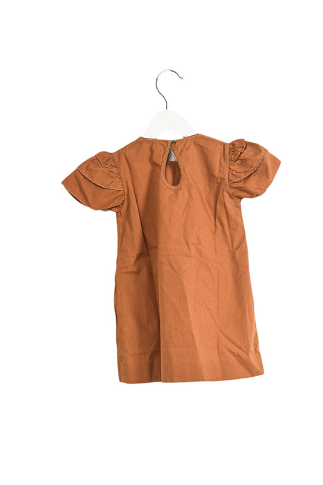 A Brown Short Sleeve Dresses from Velveteen in size 2T for girl. (Back View)