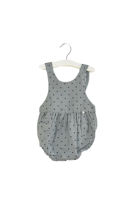 A Grey Sleeveless Rompers from Nanos in size 6-12M for girl. (Front View)