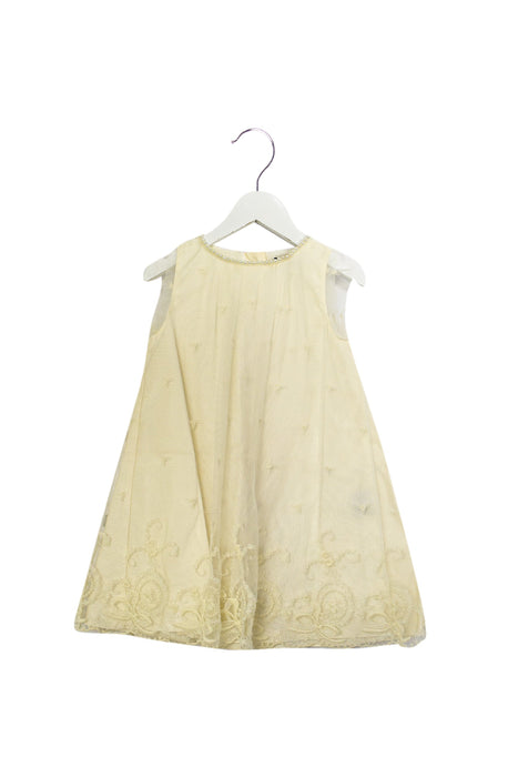 A Ivory Sleeveless Dresses from Fleurisse in size 4T for girl. (Front View)