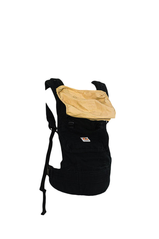 A Black Baby Carriers from Ergobaby in size O/S for neutral. (Front View)