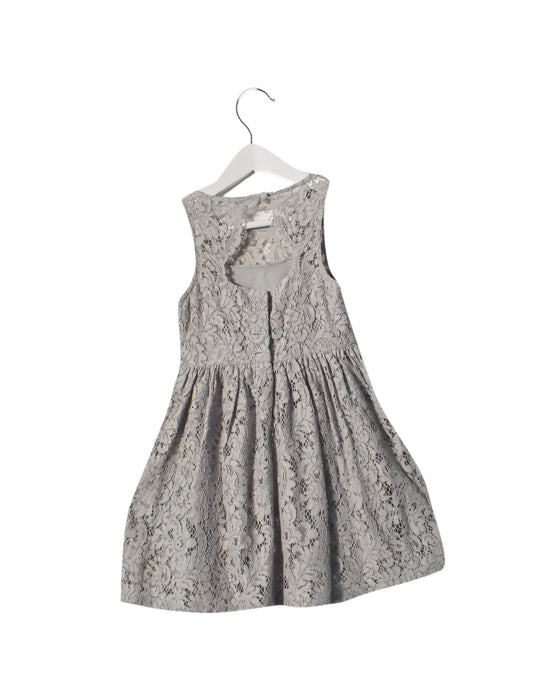 A Grey Sleeveless Dresses from Polo Ralph Lauren in size 4T for girl. (Front View)