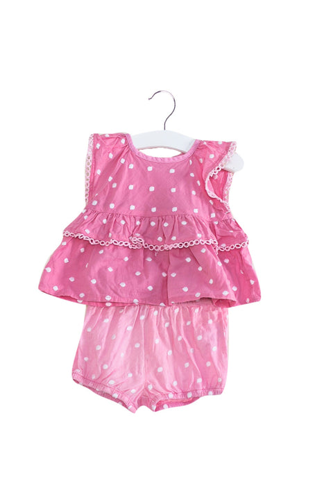 A Pink Shorts Sets from Seed in size 3-6M for girl. (Front View)