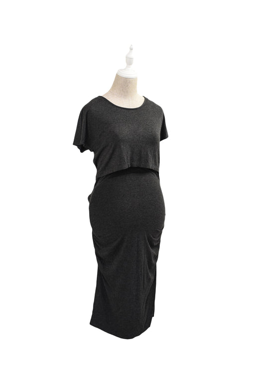 A Grey Short Sleeve Dresses from Isabella Oliver in size XS for maternity. (Front View)