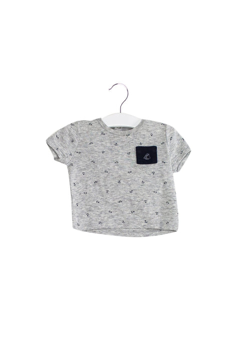 A Grey Short Sleeve T Shirts from Petit Bateau in size 3-6M for boy. (Front View)