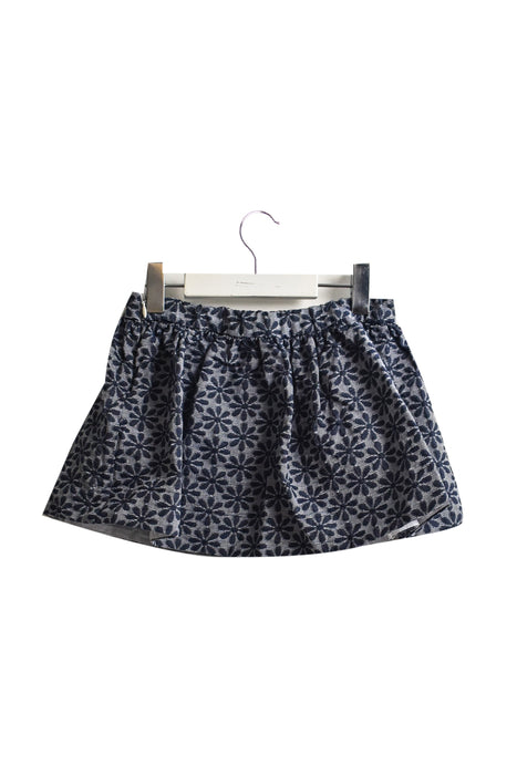 A Navy Short Skirts from Seed in size 4T for girl. (Back View)