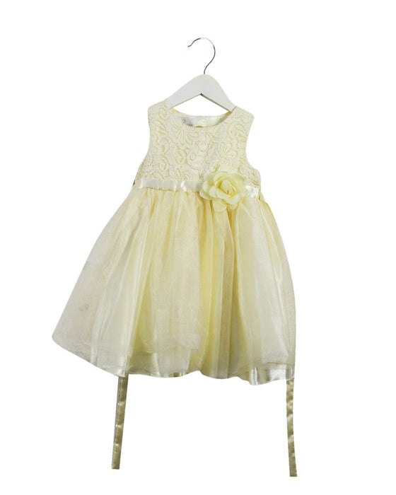 A Yellow Sleeveless Dresses from American Princess in size 2T for girl. (Front View)