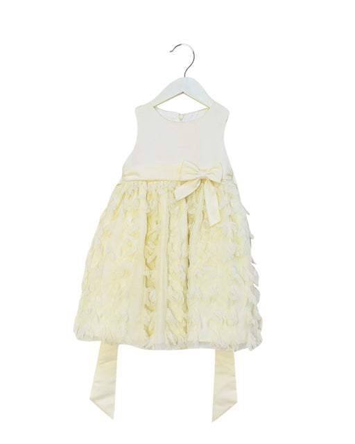 A Ivory Sleeveless Dresses from American Princess in size 3T for girl. (Front View)