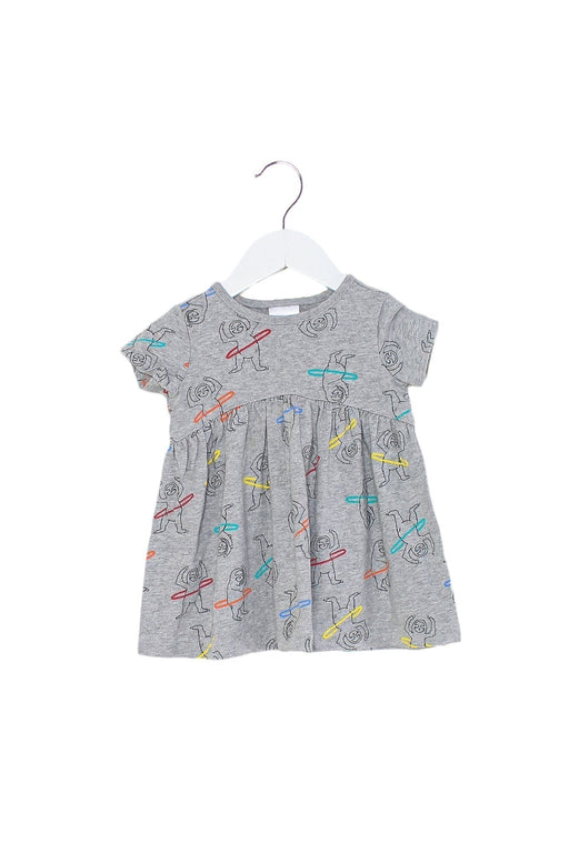 A Grey Short Sleeve Dresses from Hanna Andersson in size 6-12M for girl. (Front View)