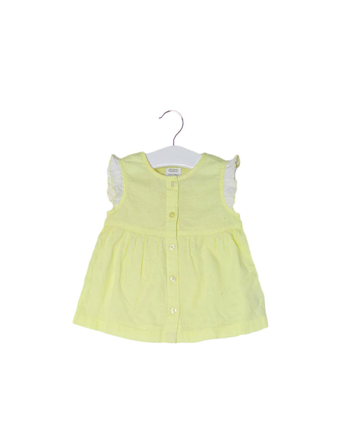 A Yellow Short Sleeve Dresses from Mamas & Papas in size 6-12M for girl. (Front View)