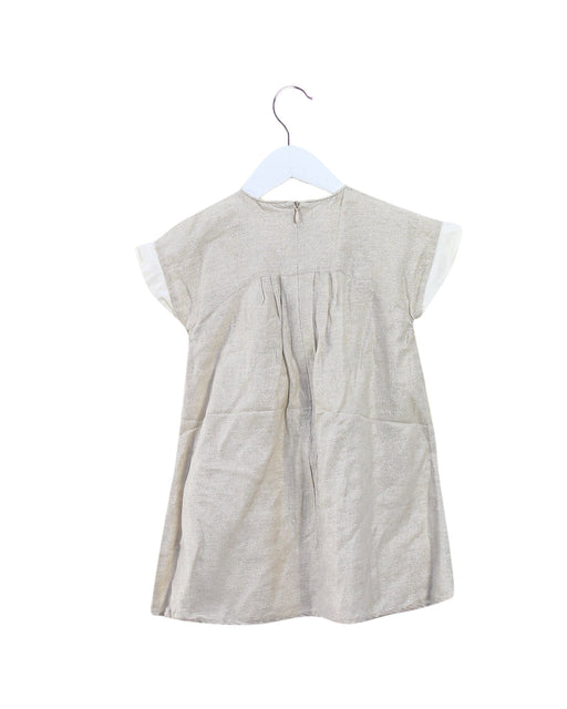 A Taupe Short Sleeve Dresses from Chloe in size 3T for girl. (Front View)