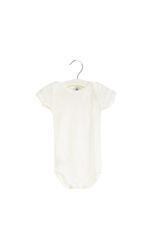 A White Short Sleeve Bodysuits from Petit Bateau in size 6-12M for neutral. (Front View)