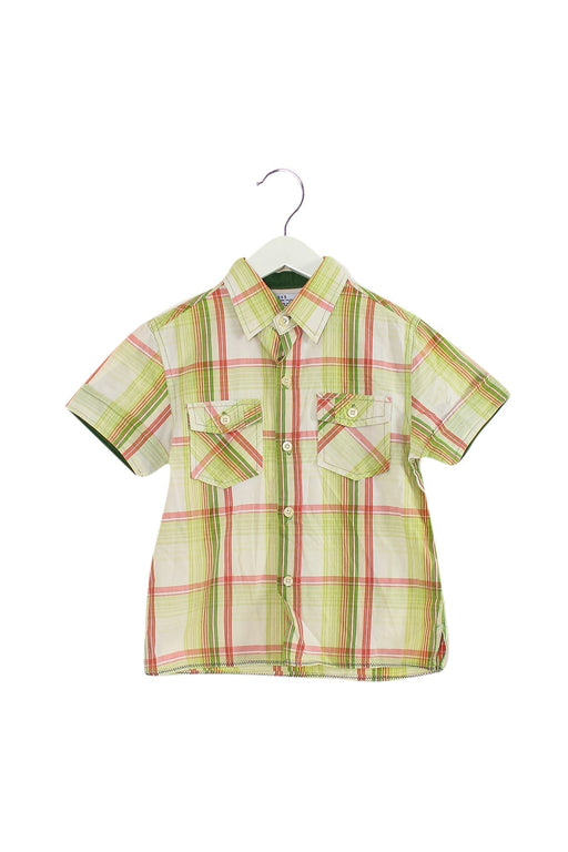 A Yellow Shirts from Guess in size 3T for boy. (Front View)