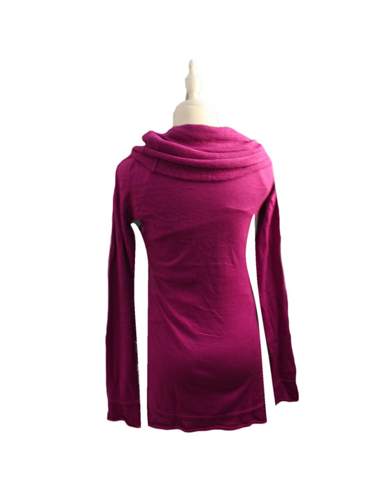 A Pink Nursing Tops from Mothers en Vogue in size S for maternity. (Back View)