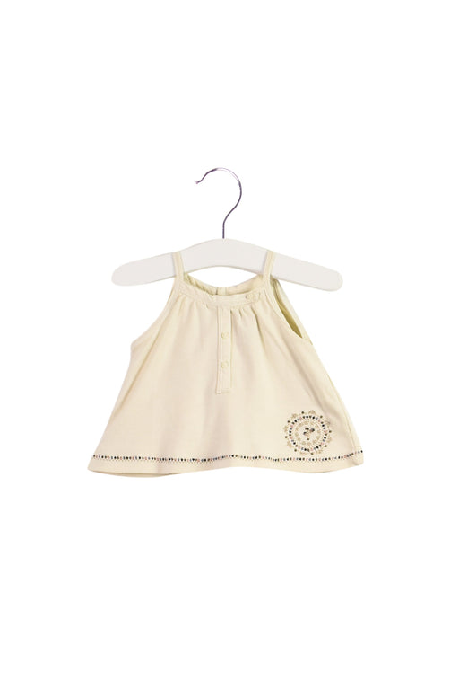 A Beige Sleeveless Tops from Natalys in size 3-6M for girl. (Front View)