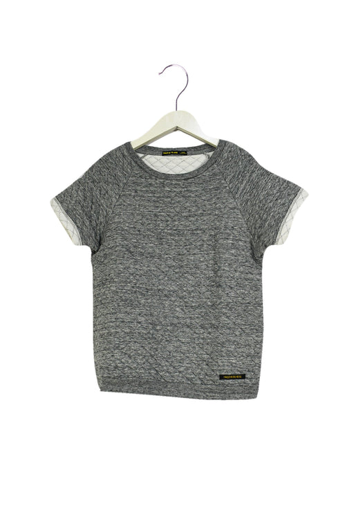 A Grey Short Sleeve Tops from Finger in the Nose in size 12Y for girl. (Front View)