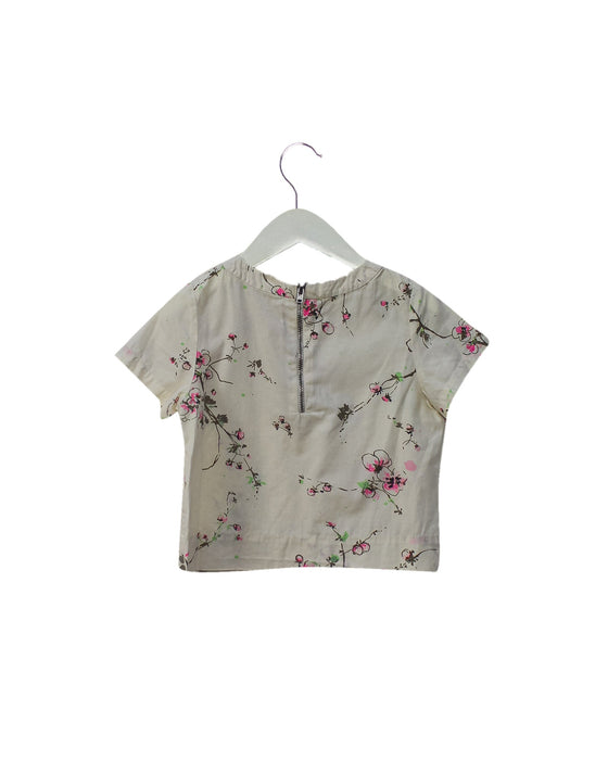 A Ivory Short Sleeve Tops from Bonpoint in size 3T for girl. (Back View)