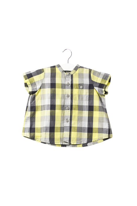 A Grey Short Sleeve Tops from Bonpoint in size 6-12M for girl. (Front View)