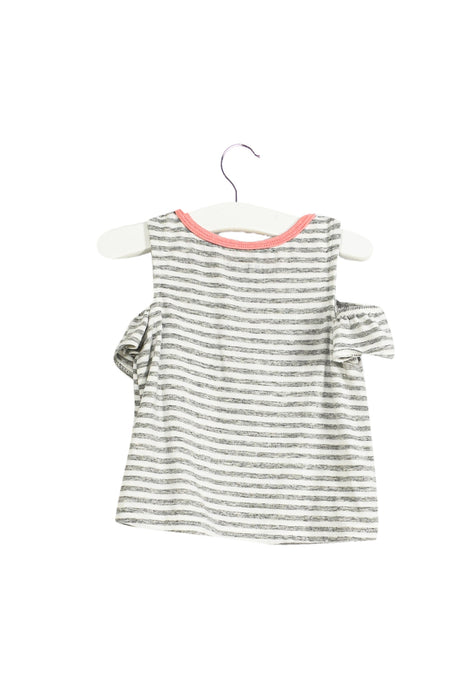 A Grey Short Sleeve Tops from Hudson in size 6-12M for girl. (Front View)