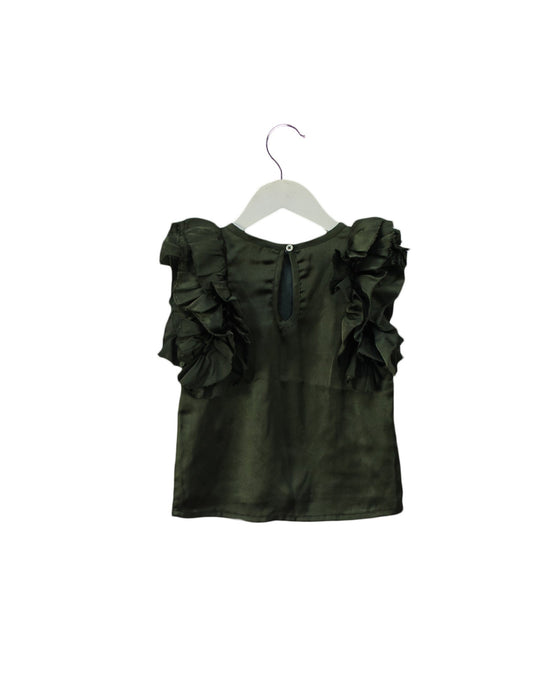A Green Short Sleeve Tops from Velveteen in size 4T for girl. (Back View)