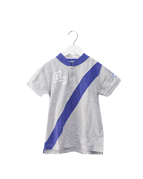 A Grey Short Sleeve Polos from Shanghai Tang in size 4T for boy. (Front View)