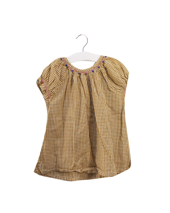 A Brown Short Sleeve Tops from Velveteen in size 6T for girl. (Front View)