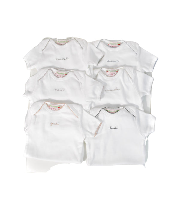 A White Short Sleeve Bodysuits from Bonpoint in size 6-12M for neutral. 