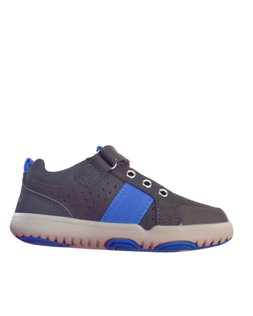 A Blue Sneakers from Hush Puppies in size EU26 for boy. (Front View)