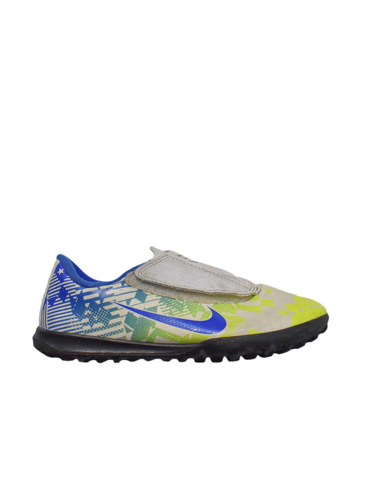 Nike Cleats/Soccer Shoes 5T - 6T (EU29.5)