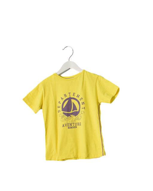 A Yellow Short Sleeve T Shirts from Petit Bateau in size 6T for boy. (Front View)