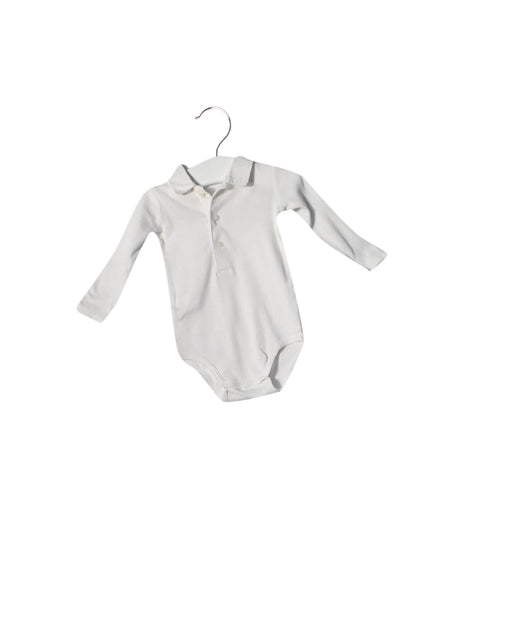 A White Long Sleeve Bodysuits from Bout'Chou in size 3-6M for neutral. (Front View)