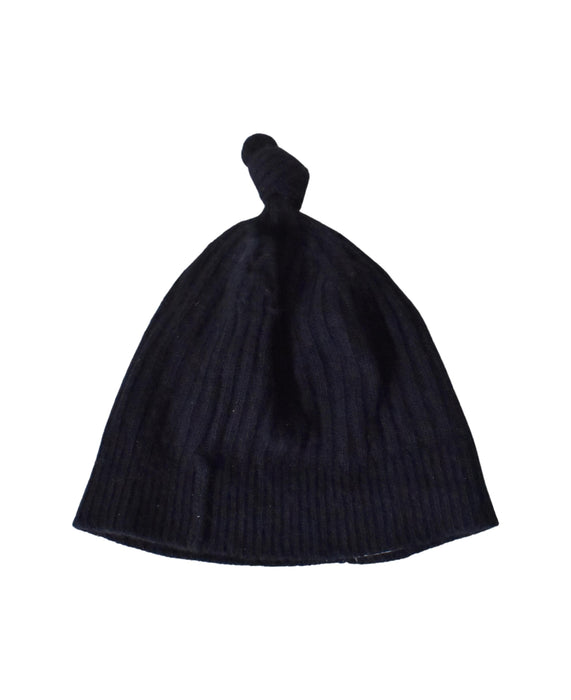 A Navy Beanies from Country Road in size O/S for neutral. (Front View)