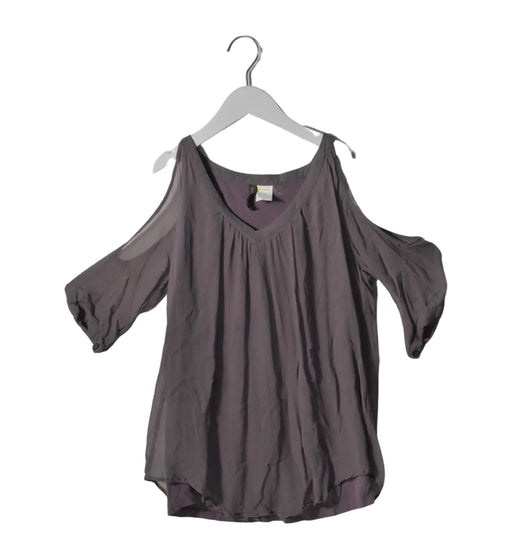 A Purple Short Sleeve Tops from Mothers en Vogue in size XS for maternity. (Front View)