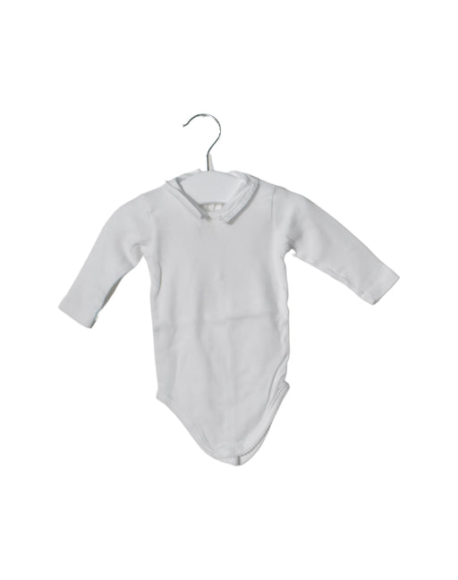A White Long Sleeve Bodysuits from Bonpoint in size 3-6M for neutral. (Front View)