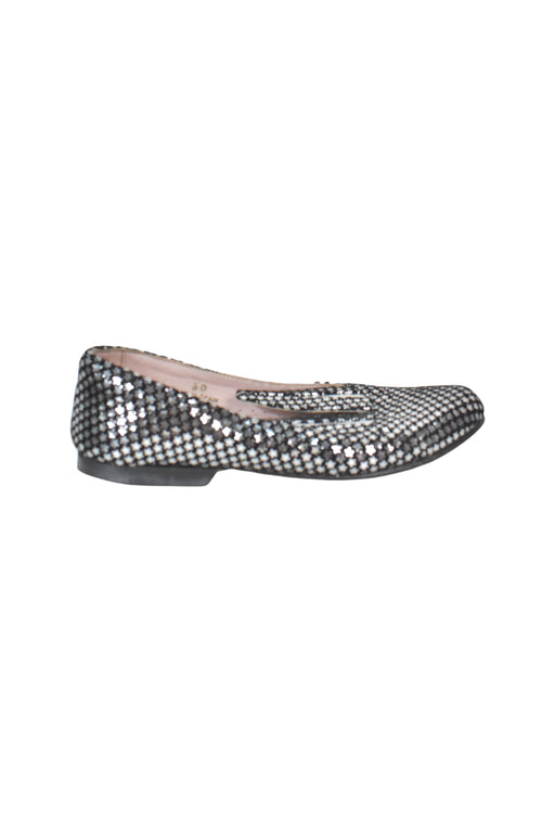 A Silver Flats from Minna Parikka in size 6T for girl. (Front View)